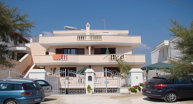 bb-la-perla-del-sud